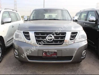 Nissan  Platinum  Patrol  2014  68,000  SUV  Automatic  8  Leather  4WD  Gray  Gasoline