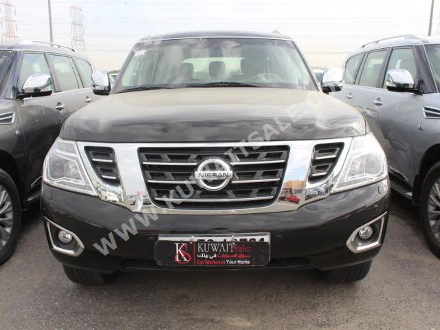 Nissan  Platinum  Patrol  2014  35,000  SUV  Automatic  8  Leather  4WD  Black  Gasoline