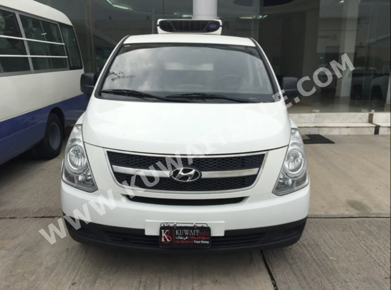 Hyundai  Van H1  2012  32,000  Van / Bus  Manual  4  Cloth  FWD  White  Gasoline