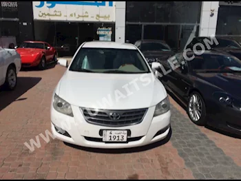 Toyota  Touring  Aurion  2007  194,000  Sedan  Automatic  6  Cloth  FWD  White  Gasoline