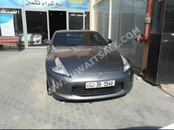 نيسان  350  زد  2015  61,000  كوبيه \ سبورت  اتوماتك  6  جلد  دفع خلفي  رمادي  بنزين