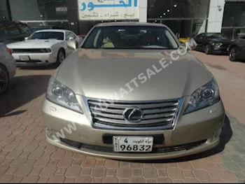 Lexus  350  ES  2011  72,000  Sedan  Automatic  6  Leather  RWD  Gold  Gasoline
