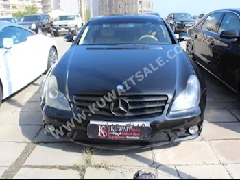 مرسيدس - بنز  63 AMG  سي ال اس - كلاس  2007  110,000  سيدان  اتوماتك  8  جلد  دفع خلفي  أسود  بنزين