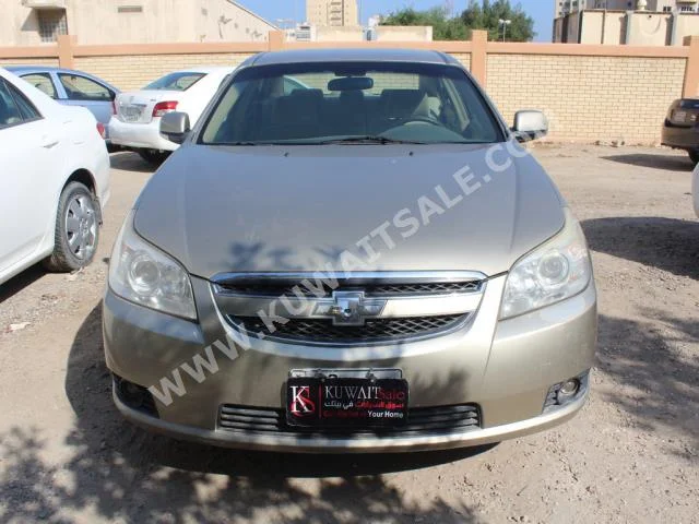 Chevrolet  Epica  2010  125,000  Sedan  Automatic  4  Cloth  RWD  Gold  Gasoline