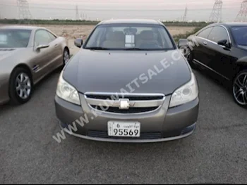شفروليه  أباتشي  2009  110,000  سيدان  اتوماتك  6  مخمل  دفع خلفي  ذهبي  بنزين