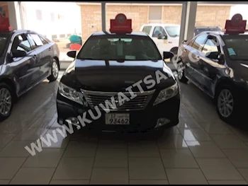 تويوتا  تورينغ  اوريون  2014  35,000  سيدان  اتوماتك  4  مخمل  دفع أمامي  أسود  بنزين