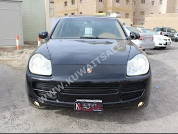 بورش  اس  كيان  2006  190,000  اس يو في  اتوماتك  8  جلد  دفع رباعي  أسود  بنزين