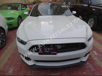 Ford  GT  Mustang  2016  4,700  Coupe / Sport  Manual  8  Leather  RWD  White  Gasoline
