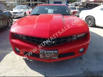 شفروليه  ار اس  كمارو  2013  12,000  كوبيه \ سبورت  اتوماتك  6  مخمل  دفع خلفي  أحمر  بنزين
