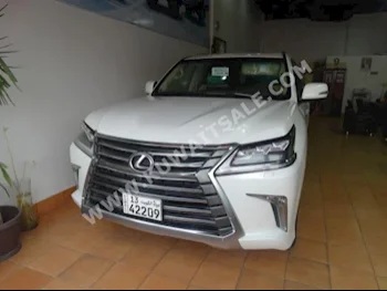 Lexus  570  LX  2016  50,000  SUV  Automatic  8  Leather  4WD  White  Gasoline