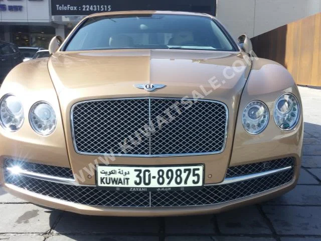 بنتلي  مولسان  2016  4,300  سيدان  اتوماتك  12  جلد  دفع خلفي  أصفر  بنزين