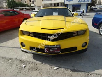 شفروليه  اس اس  كمارو  2012  200,000  كوبيه \ سبورت  اتوماتك  6  جلد  دفع خلفي  أصفر  بنزين