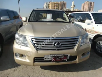 لكزس  570  ال اكس  2008  205,000  اس يو في  اتوماتك  8  جلد  دفع رباعي  ذهبي  بنزين
