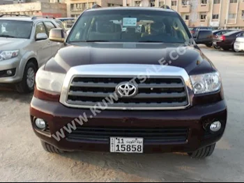 Toyota  EXR  Sequoia  2013  140,000  SUV  Automatic  8  Cloth  4WD  Maroon  Gasoline