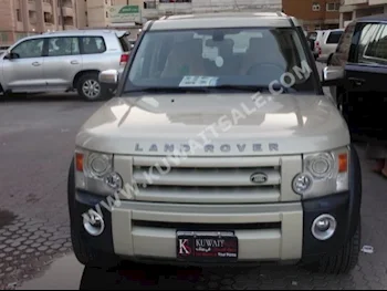 لاند روفر  3 إل آر  2007  190,000  اس يو في  اتوماتك  8  جلد  دفع خلفي  ذهبي  بنزين