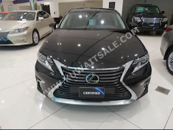 لكزس  350  اي اس  2016  17,557,000  سيدان  اتوماتك  6  جلد  دفع خلفي  أسود  بنزين