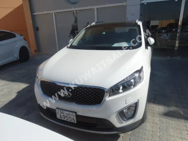 Kia  Sorento  2016  0  SUV  Automatic  6  Leather  4WD  White  Gasoline