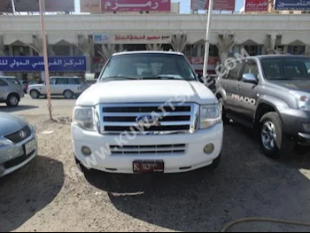 Ford  Expedition  2007  201,000  SUV  Automatic  8  Leather  RWD  White  Gasoline