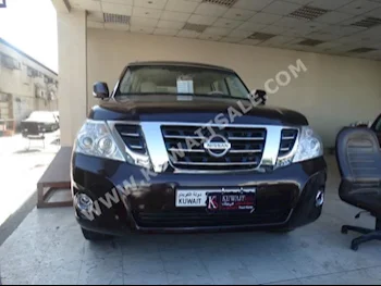 نيسان  اس اي  باترول  2013  82,000  اس يو في  اتوماتك  8  مخمل  دفع رباعي  أحمر غامق  بنزين