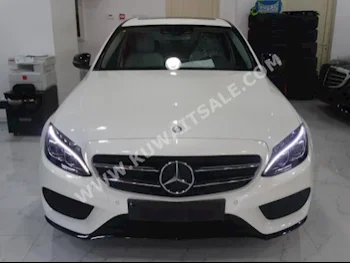 مرسيدس - بنز  300  سي - كلاس  2016  20,000  سيدان  اتوماتك  4  جلد  دفع خلفي  أبيض  بنزين