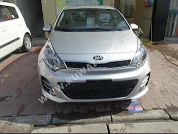 Kia  Rio  2015  0  Hatchback  Automatic  4  Leather  FWD  Silver  Gasoline