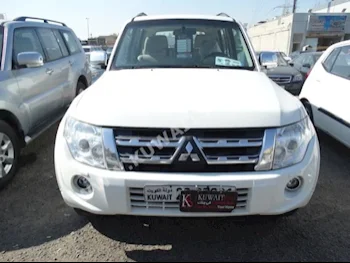 Mitsubishi  GLS  Pajero  2014  57,000  SUV  Automatic  8  Cloth  4WD  Sky Blue  Gasoline