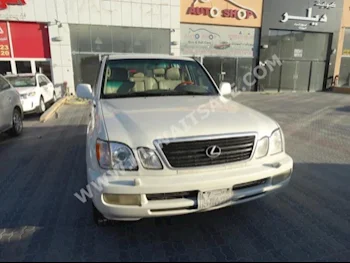 Lexus  450  LX  2001  360,000  SUV  Automatic  8  Leather  4WD  Off White  Gasoline