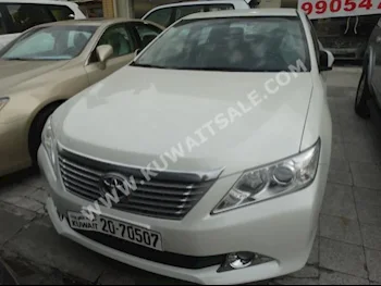 تويوتا  تورينغ  اوريون  2013  70,000  سيدان  اتوماتك  6  مخمل  دفع أمامي  أبيض  بنزين