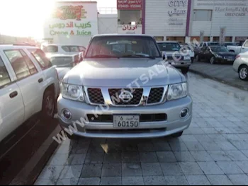 Nissan  Safari  Patrol  2008  250,000  SUV  Automatic  8  Cloth  4WD  Silver  Gasoline