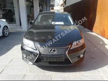 لكزس  350  اي اس  2015  34,000  سيدان  اتوماتك  6  جلد  دفع خلفي  أسود  بنزين