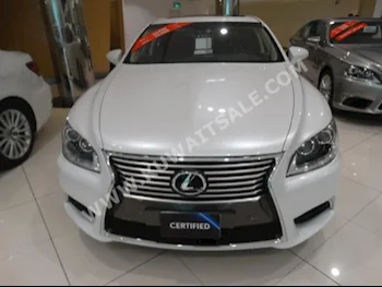 Lexus  460 L  LS  2016  0  Sedan  Automatic  8  Leather  FWD  White  Gasoline