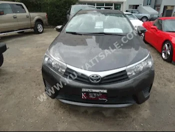 تويوتا  اكس ال اي  كورولا  2014  61,000  سيدان  اتوماتك  4  مخمل  دفع أمامي  رمادي  بنزين