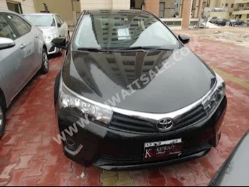 Toyota  XLI  Corolla  2015  37,000  Sedan  Automatic  4  Cloth  FWD  Black  Gasoline