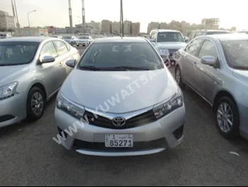 Toyota  XLI  Corolla  2015  47,000  Sedan  Automatic  4  Cloth  FWD  Silver  Gasoline