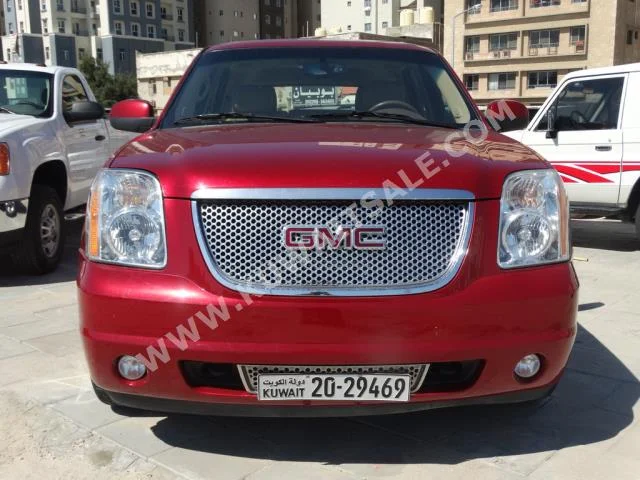 GMC  Yukon  2012  150,000  SUV  Automatic  8  Leather  4WD  Maroon  Gasoline
