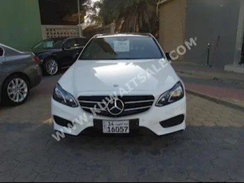 Mercedes-Benz  300  E-Class  2016  14,000  Sedan  Automatic  6  Leather  RWD  White  Gasoline