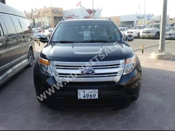 Ford  Explorer  2014  70,000  SUV  Automatic  6  Cloth  4WD  Black  Gasoline