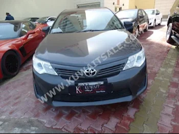 Toyota  GL  Camry  2015  87,000  Sedan  Automatic  4  Cloth  FWD  Gray  Gasoline
