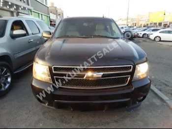 Chevrolet  LT  Suburban  2004  98,000  SUV  Automatic  8  Leather  RWD  Black  Gasoline
